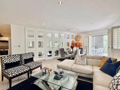 Apartment / Flat For Rent in Sandhurst, Sandton
